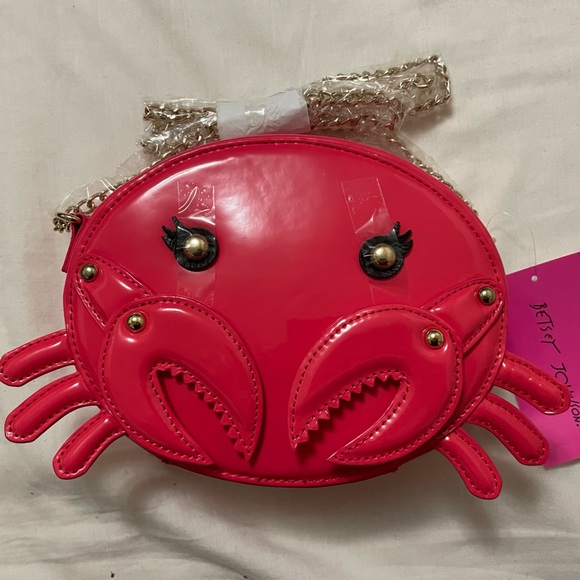 RARE NWT Betsey Johnson Kitsch Crab Crossbody Bag - Picture 2 of 4